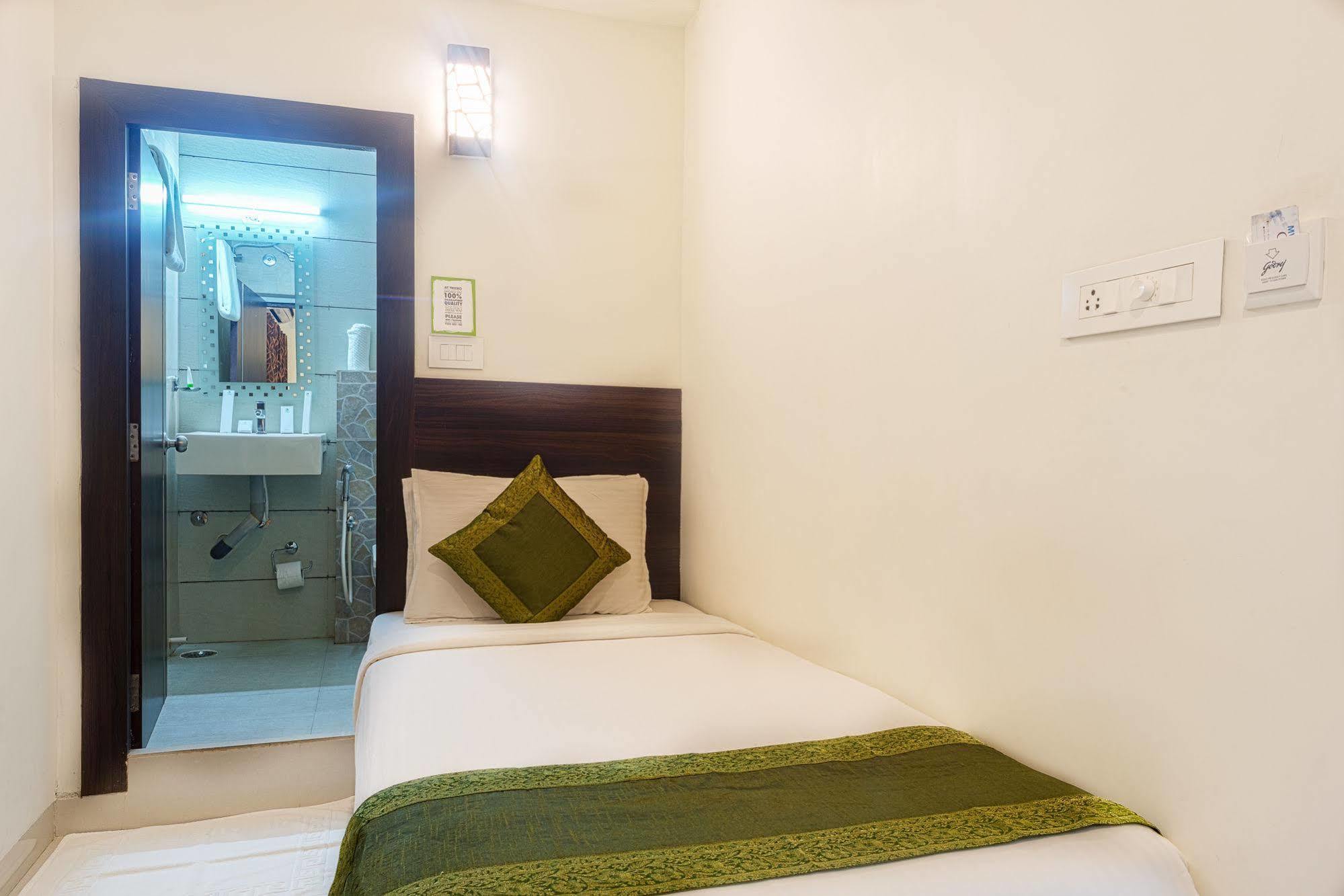 Treebo Mvp Grand Hotel Visakhapatnam Luaran gambar